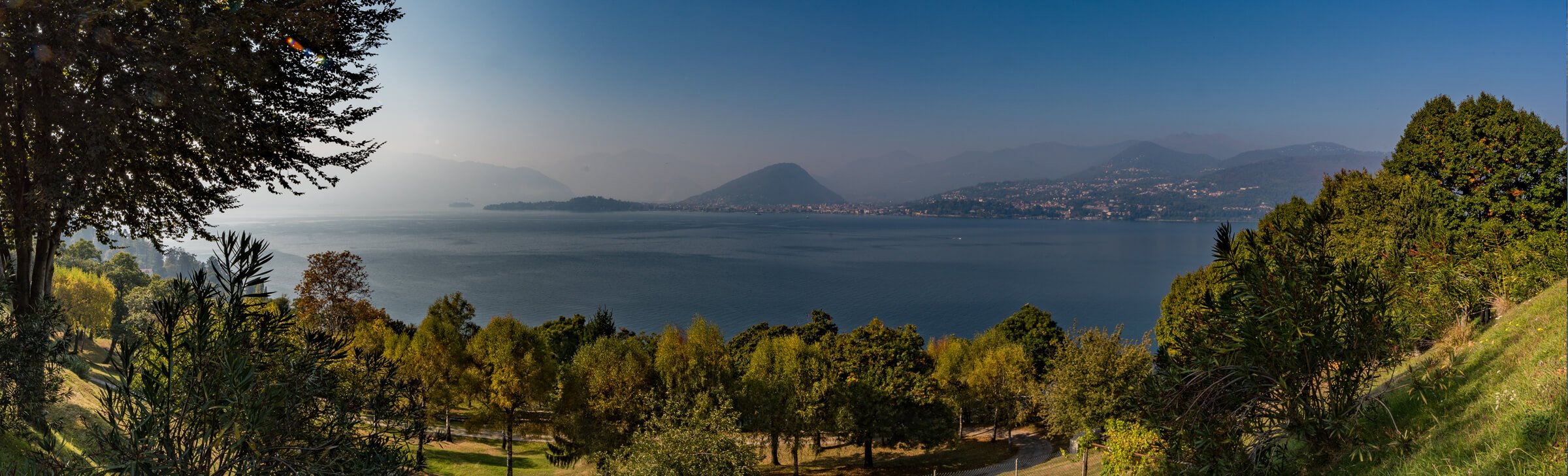 Vista da Laveno Mombello (VA)